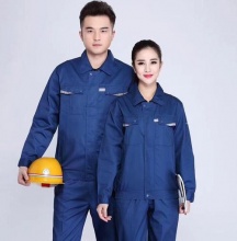 简单介绍西安工作服厂家定做工作服口袋的设计知识-西安唯美尚品服饰